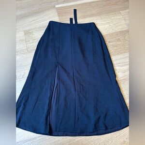 Midi skirt with side slit black womens small